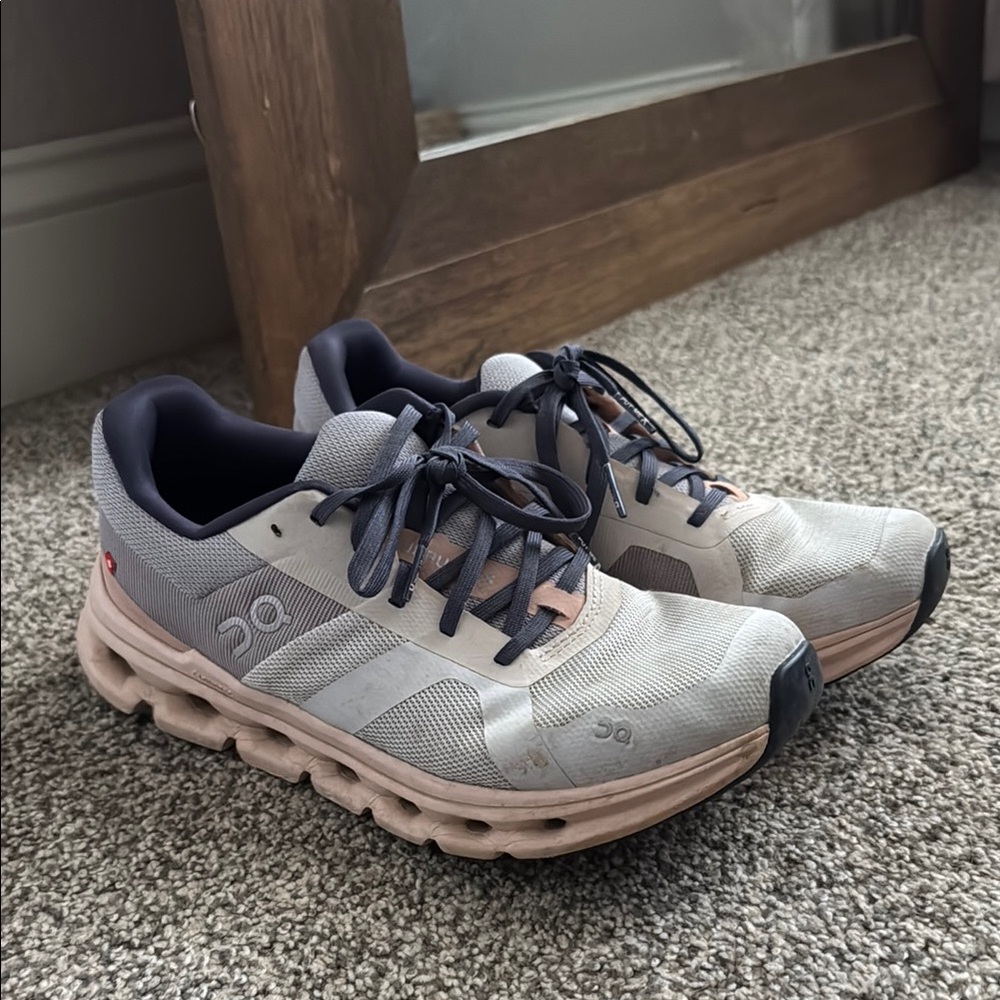 On Running Women’s Cloudrunners Gray and Pink Sneakers 8